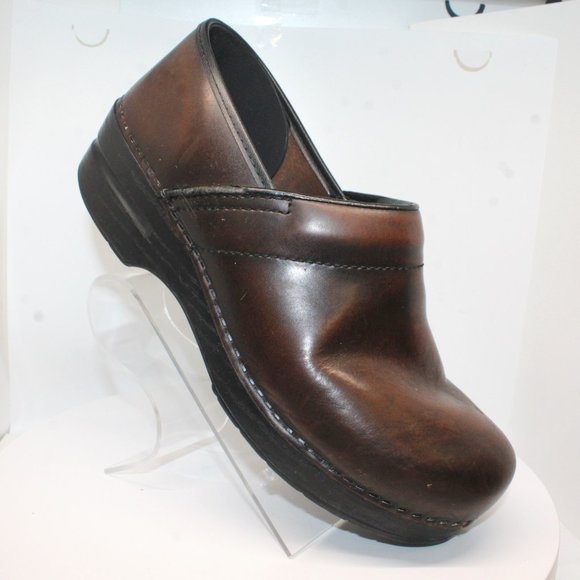 Dansko Shoes - Dansko Womens 41 Professional Clog Brown Slip On Leather Medical Nursing Shoes
